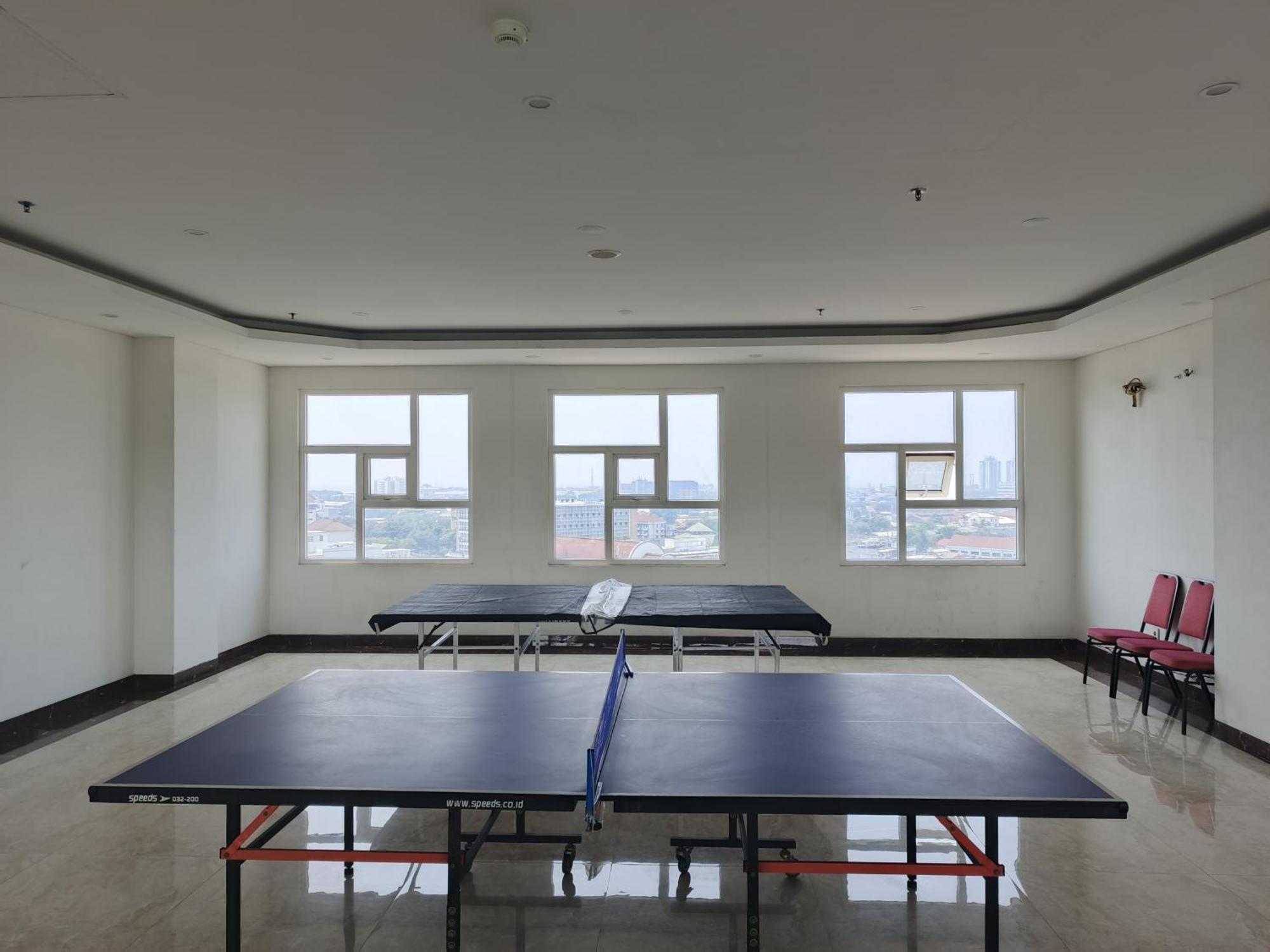2Br Lucky Tower Residence Jakarta Old Town Top Floor Condo المظهر الخارجي الصورة