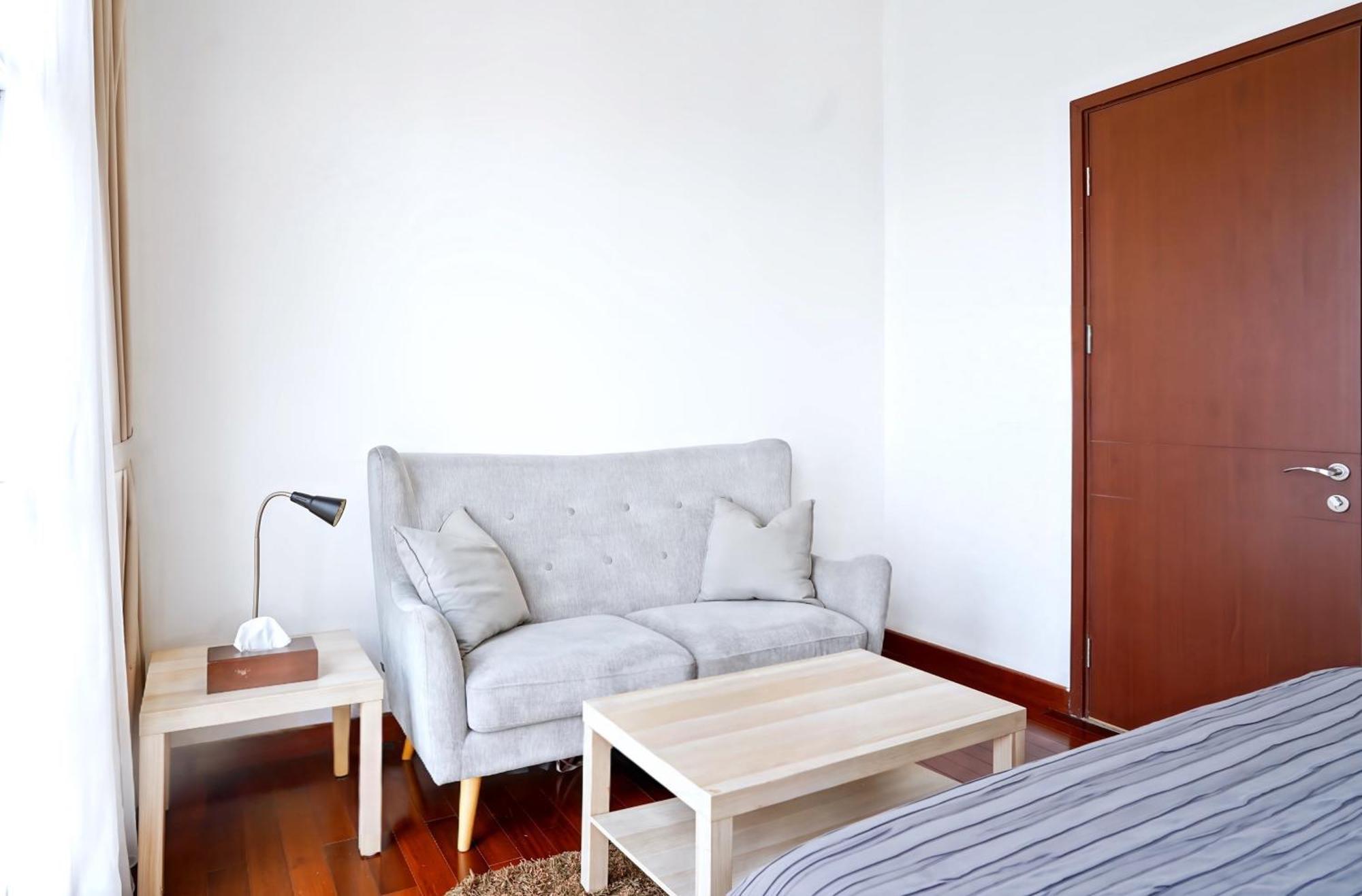 2Br Lucky Tower Residence Jakarta Old Town Top Floor Condo المظهر الخارجي الصورة