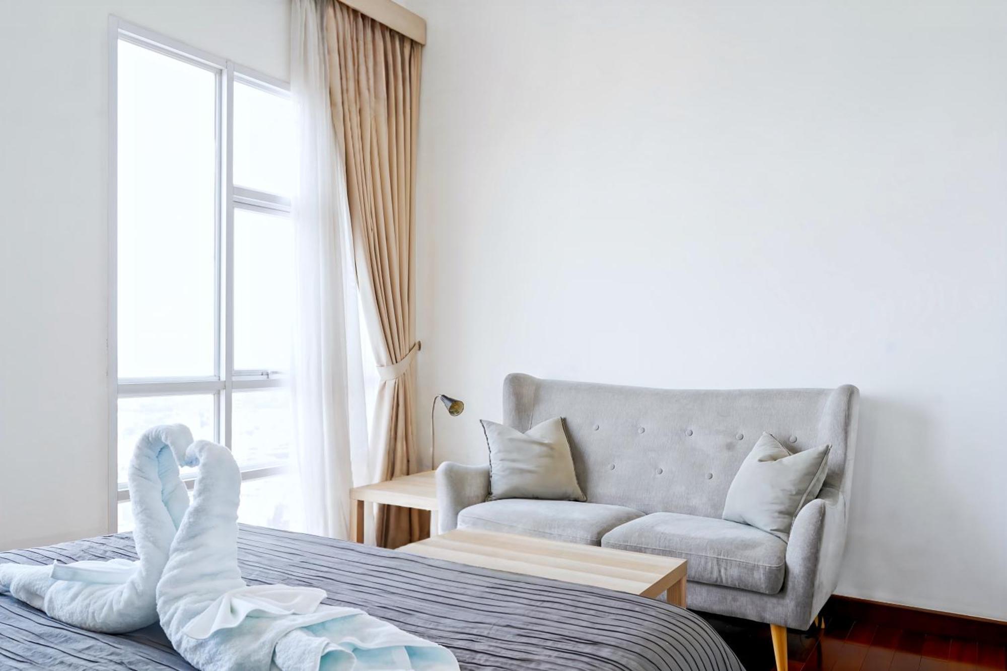 2Br Lucky Tower Residence Jakarta Old Town Top Floor Condo المظهر الخارجي الصورة