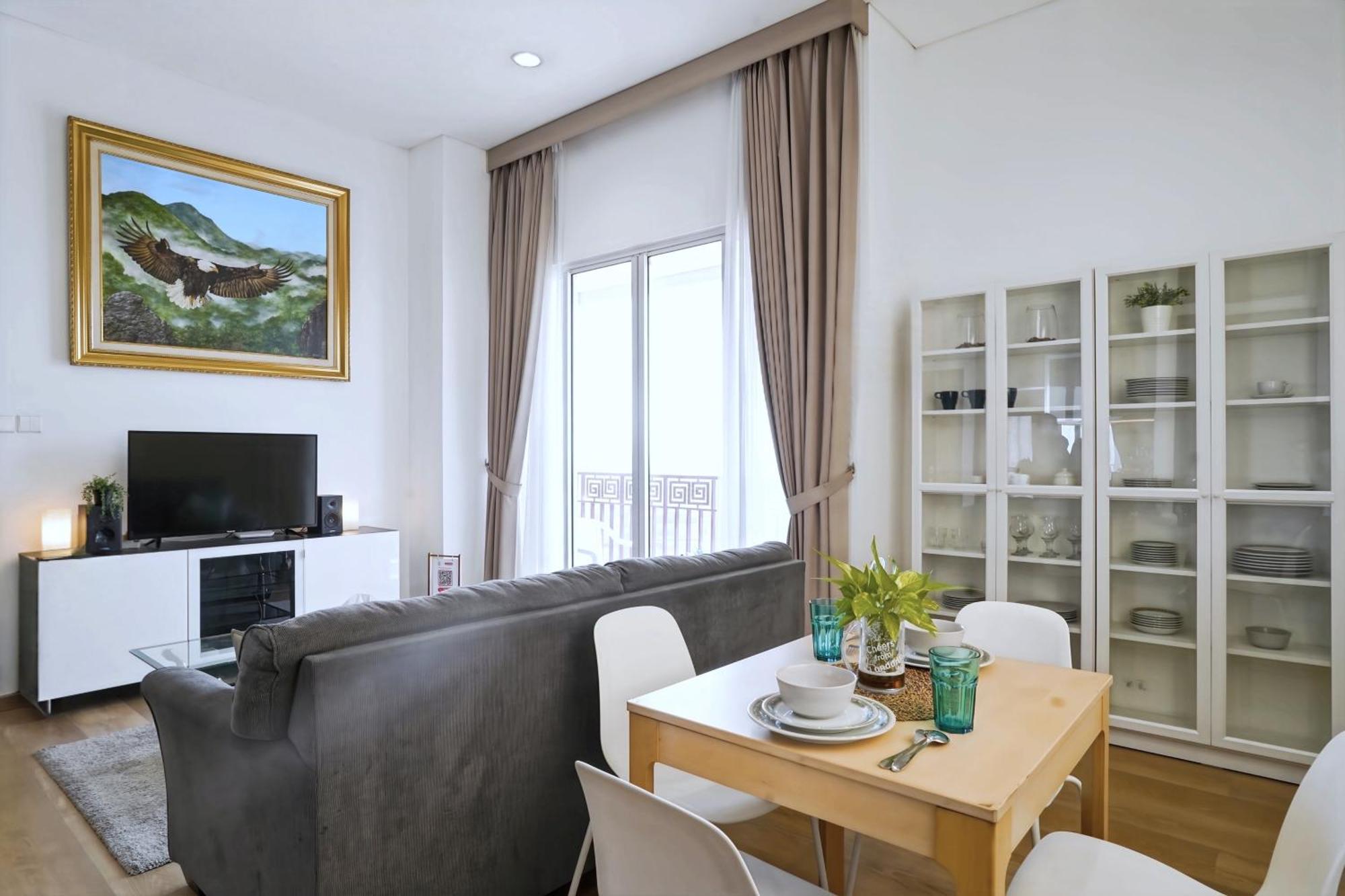 2Br Lucky Tower Residence Jakarta Old Town Top Floor Condo المظهر الخارجي الصورة